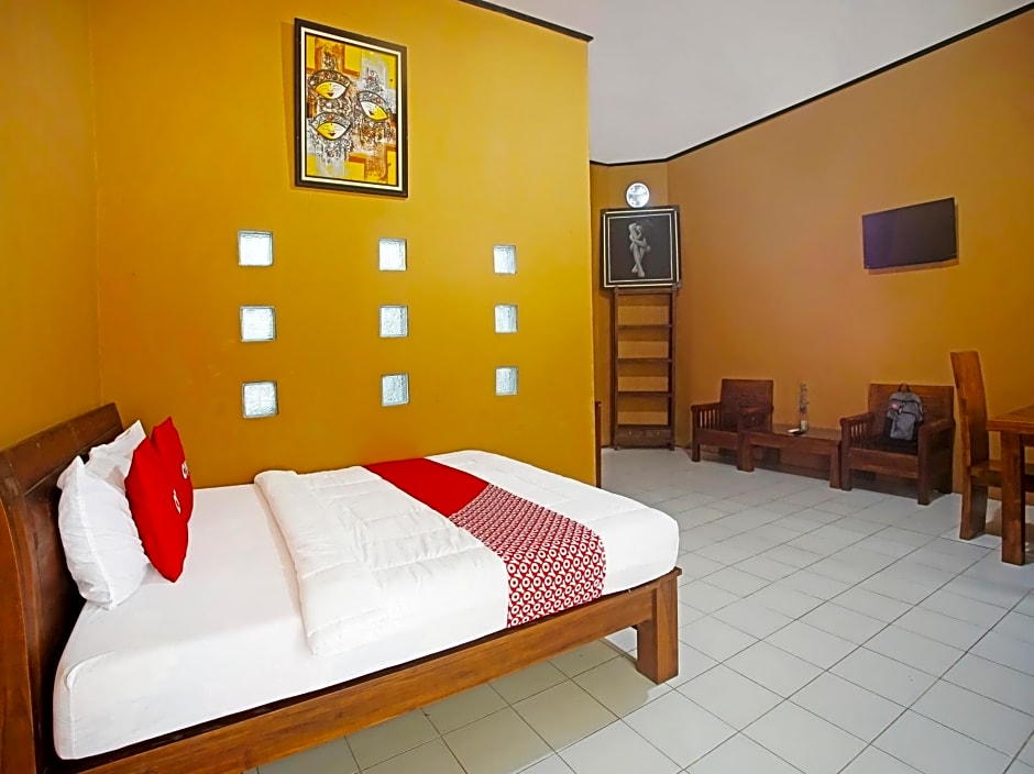 OYO 90229 Fidel Caestro Homestay