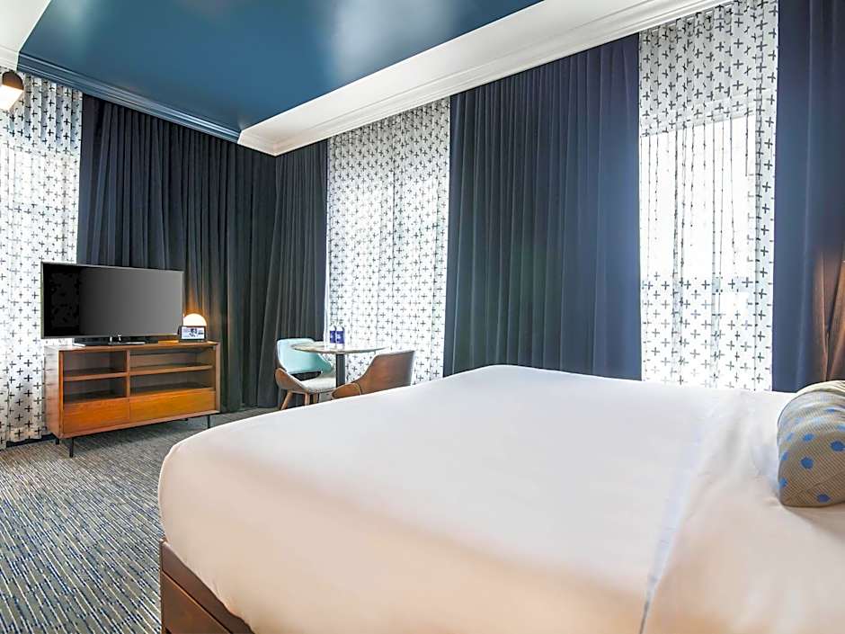 Hotel Belmont Vancouver MGallery