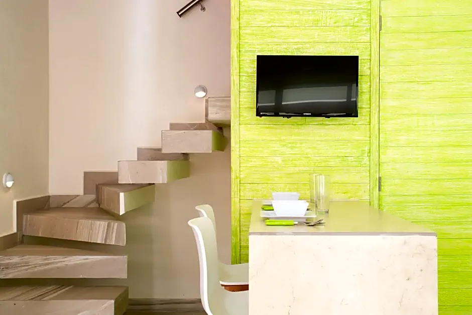 Casa Kaoba Hotel & Suites
