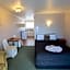 Gateway International Motel