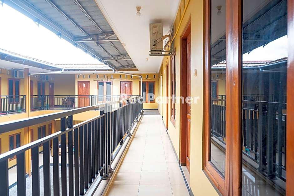 Wisma Handayani Syariah Mitra RedDoorz near RSUD Wonosari