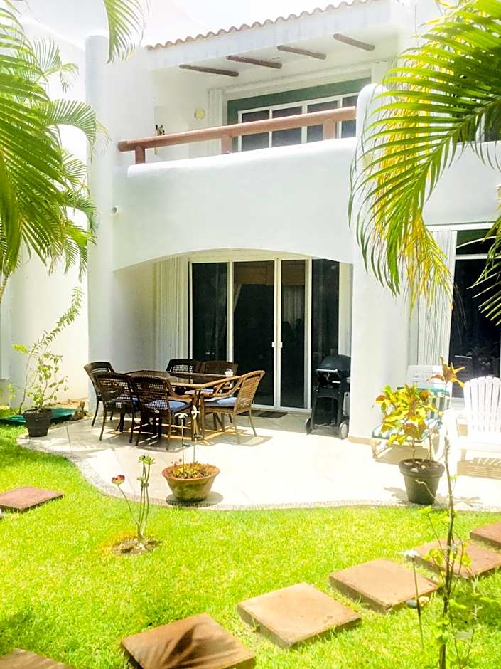 Dolce Vita Caribe Villas