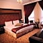 Queens Suite Hotel