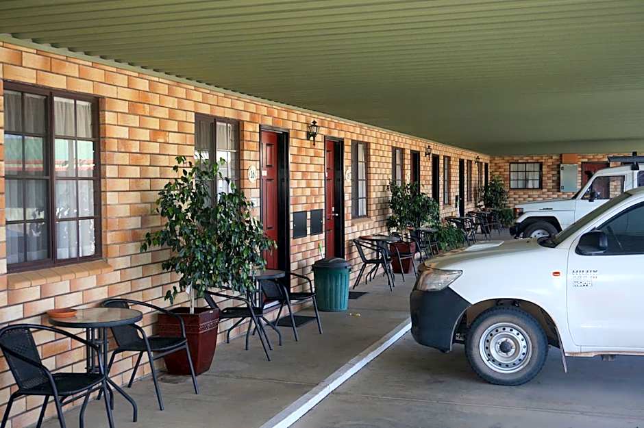 Miles Outback Motel