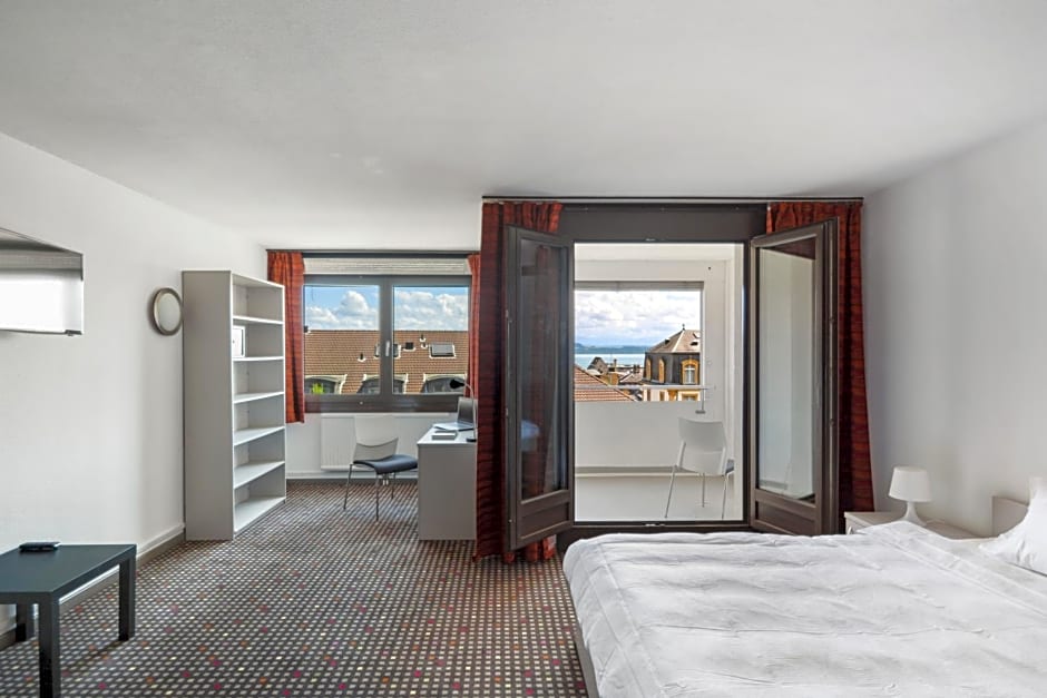 Neuchatel City Hotel