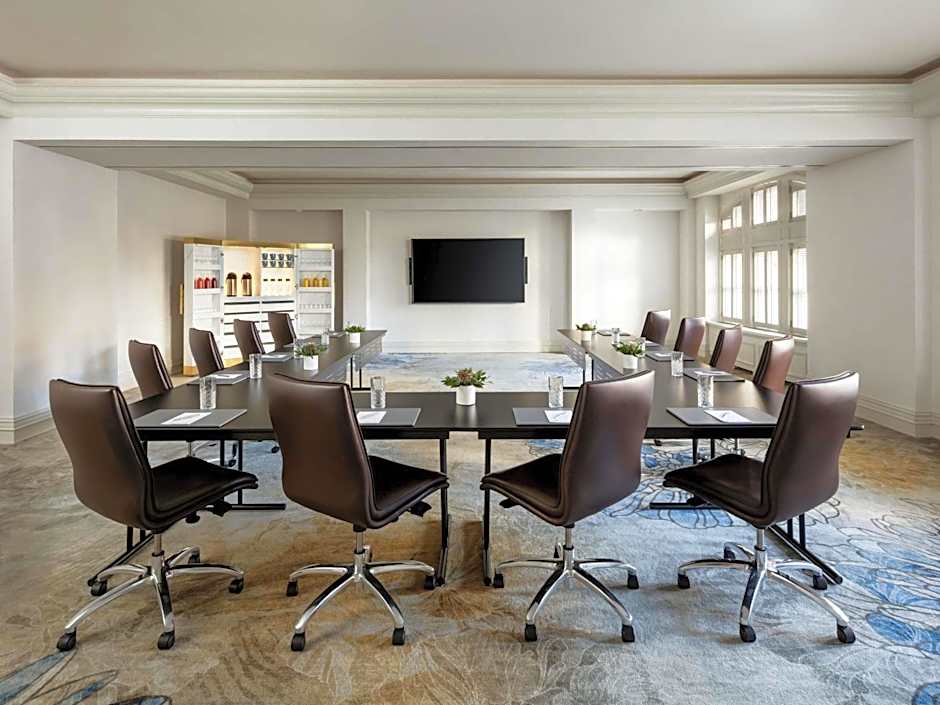 The Fairmont Hotel Macdonald