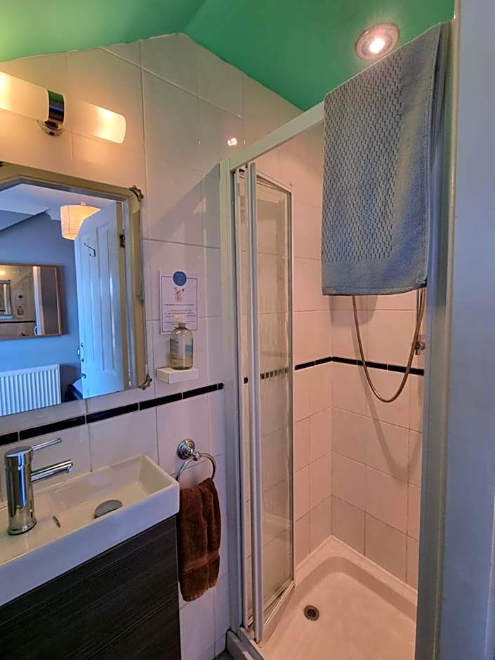 The Seafront Inn Holyhead