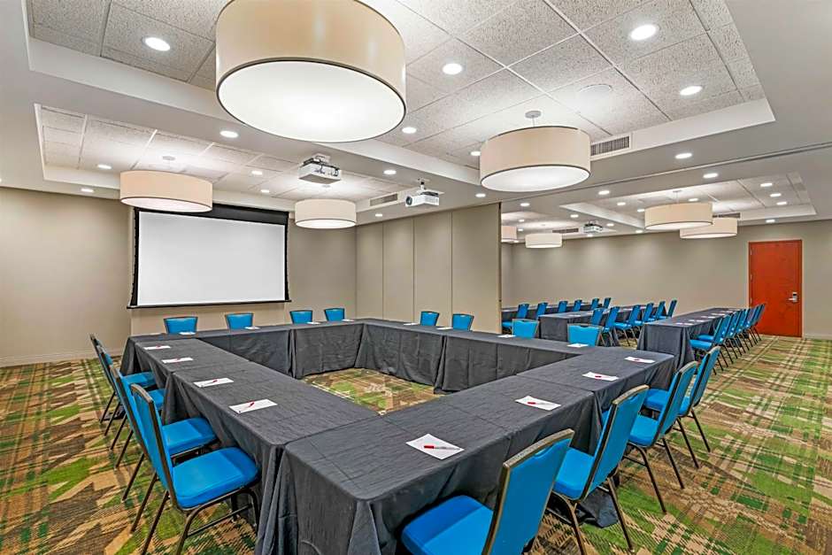 Drury Plaza Hotel St. Louis Brentwood