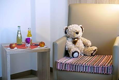 Double Room with Balcony (2 Adults + 1 Child)