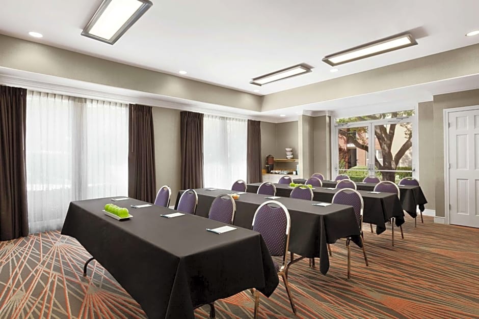 Addison Suites