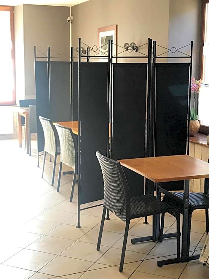 Logis Hôtel-restaurant Les Coudercous