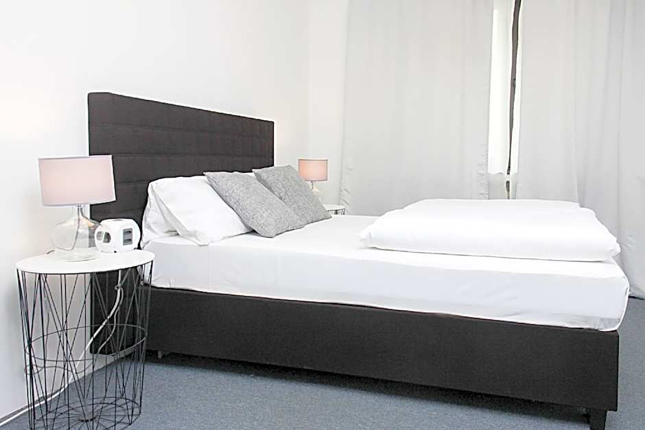 Hotel Lux