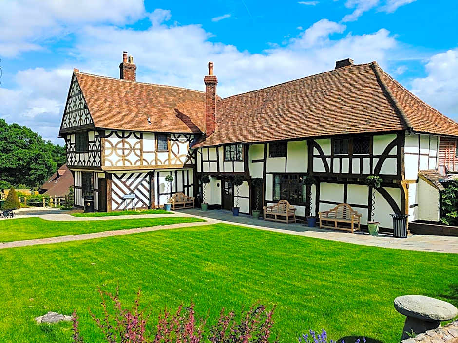 voco Lythe Hill Hotel Spa By IHG