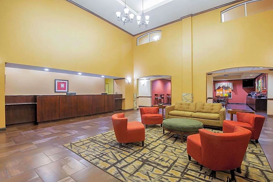 La Quinta Inn & Suites by Wyndham Eastland