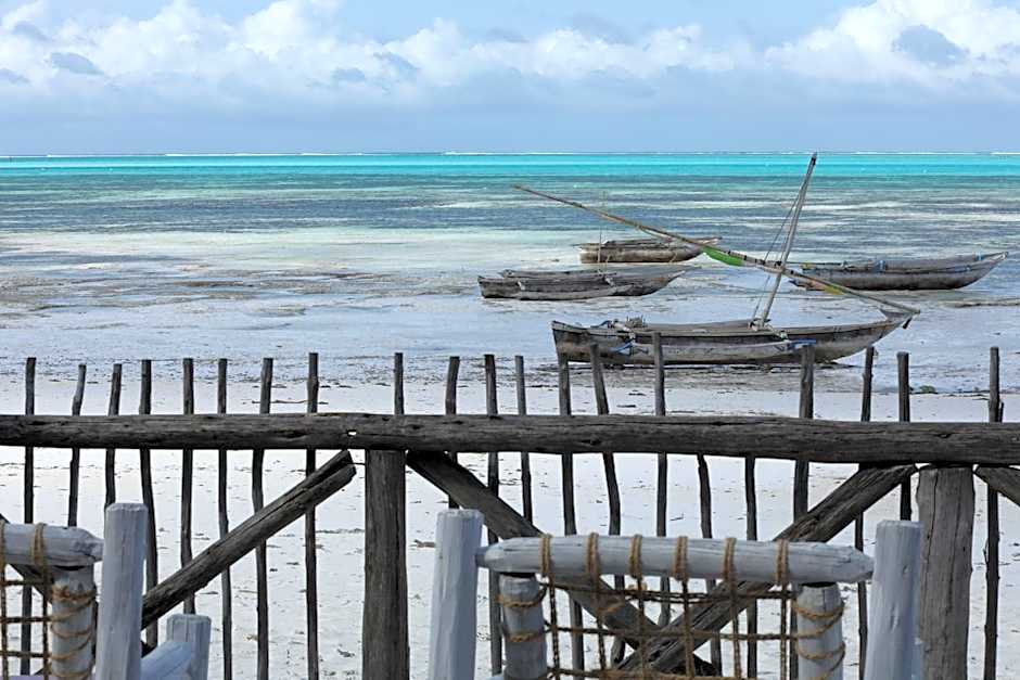 Bahari Beach Bungalows