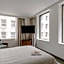 CLUB QUARTERS HOTEL, CENTRAL LOOP