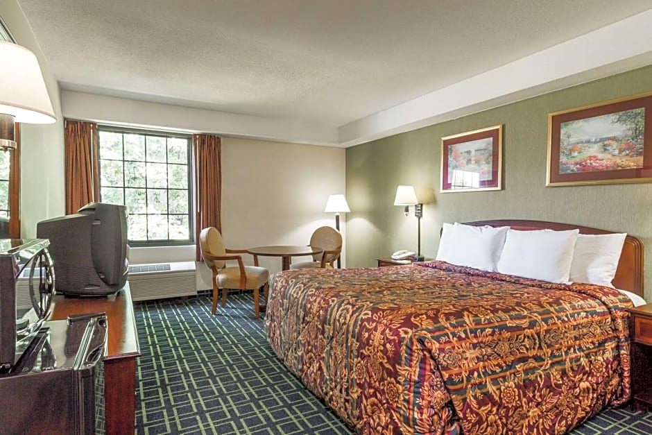 Days Inn by Wyndham Dumfries Quantico