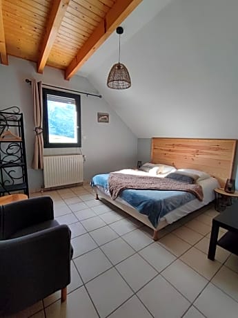Double Room with Mountain View