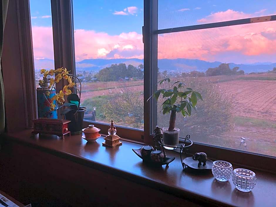 Azumino Backpackers 山の風