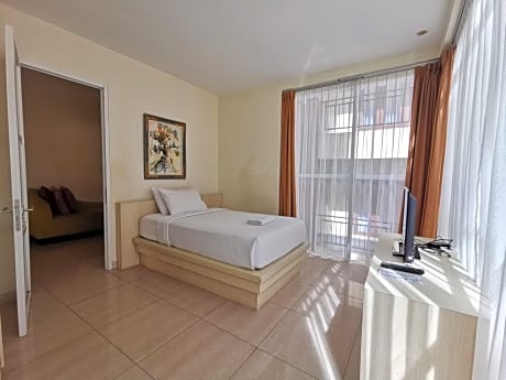 Two-Bedroom Apartment - Independent Building