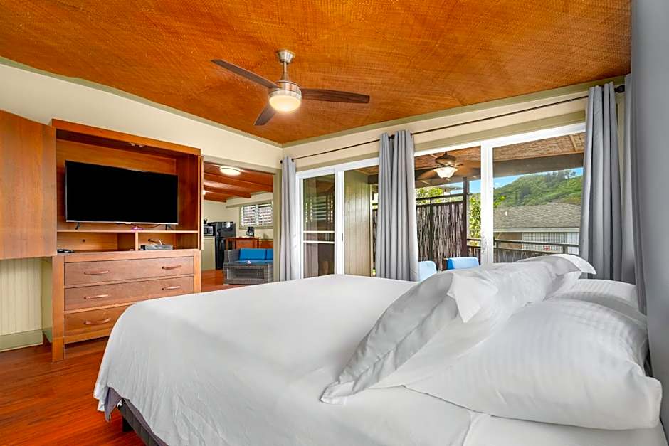 Photo 1 of 5 of 1 Bedroom Suite, Mountain View