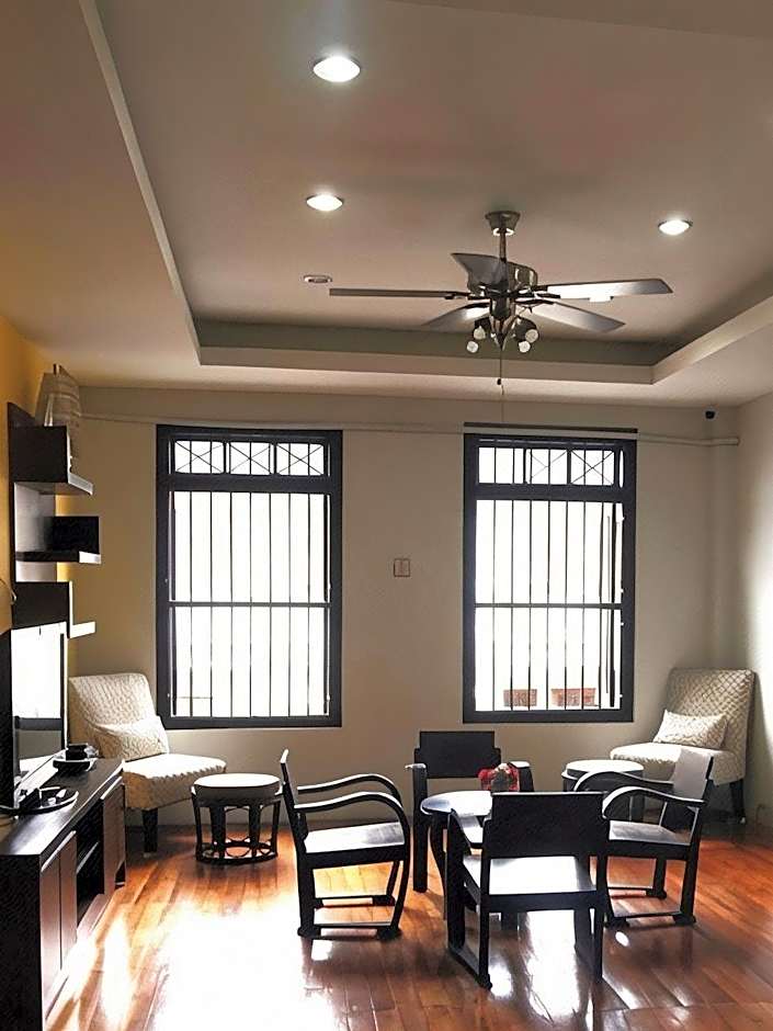 Phuket Sunny Hostel