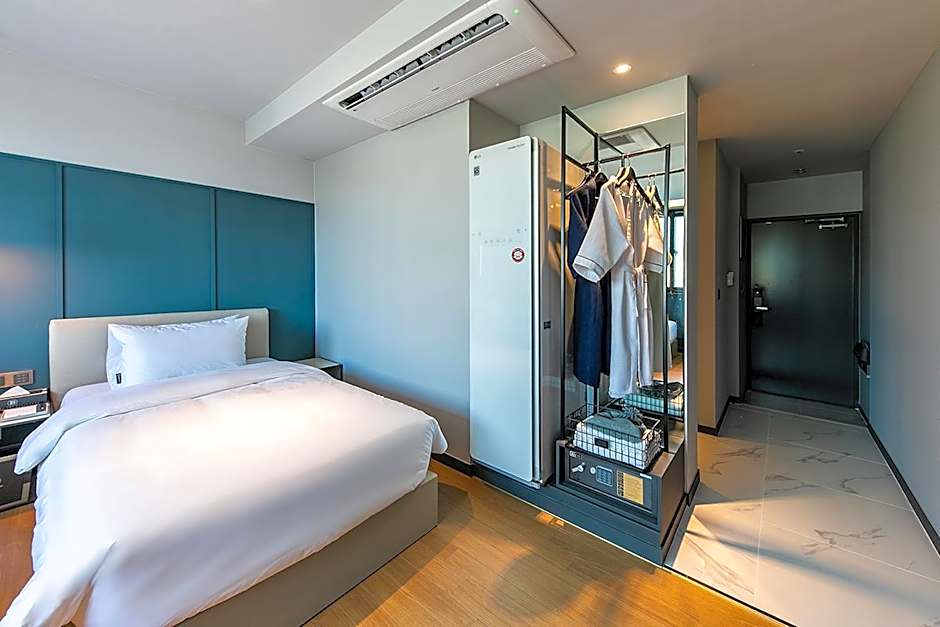 Brown Dot Hotel Chungmugong