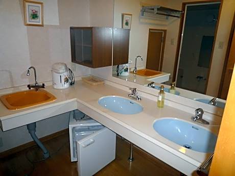 Room with Tatami Area