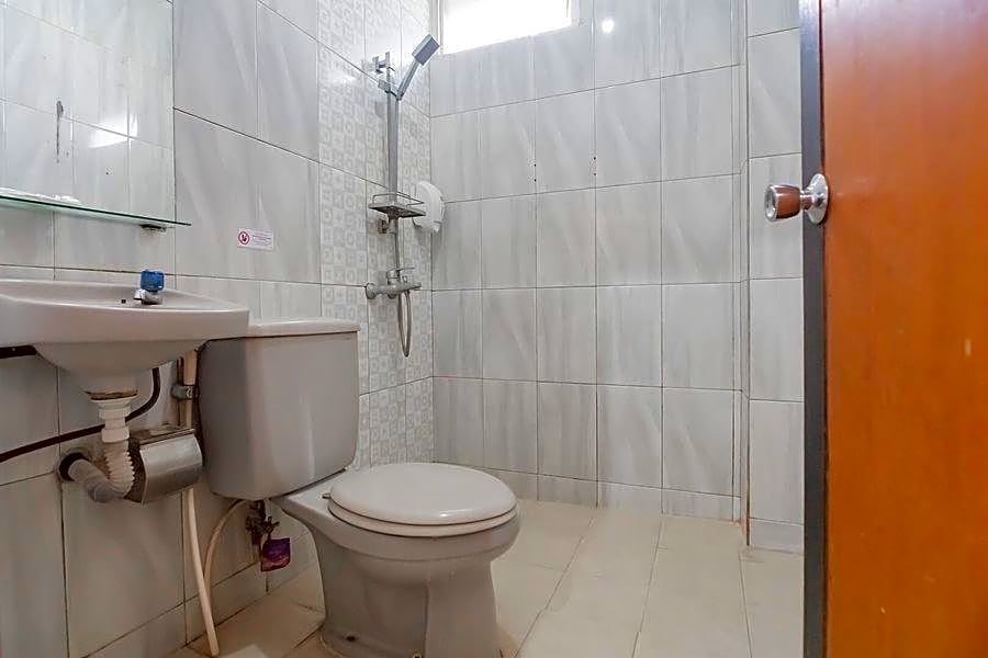 Sans Hotel Cihampelas Bandung