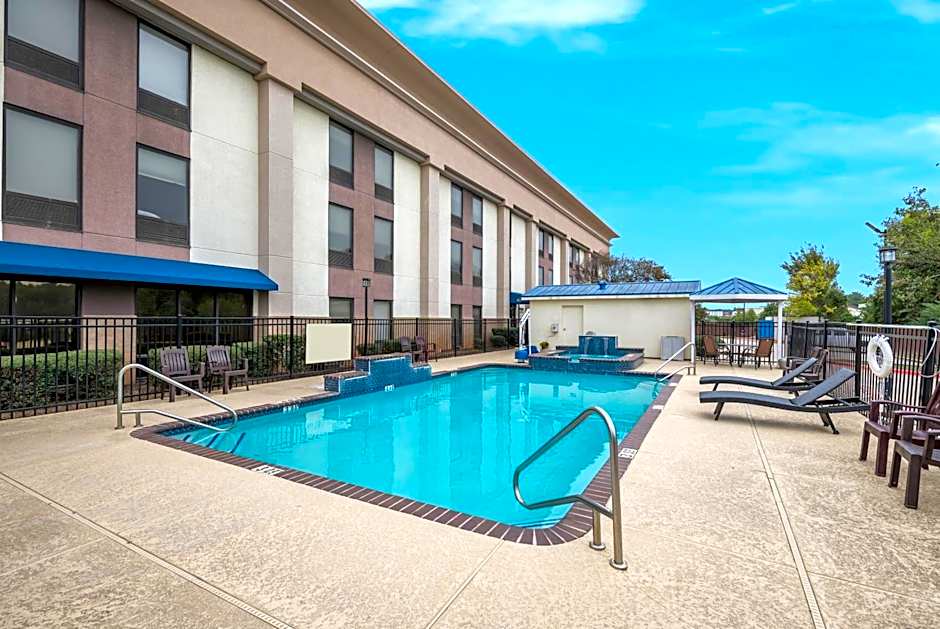 Hampton Inn By Hilton Marshall