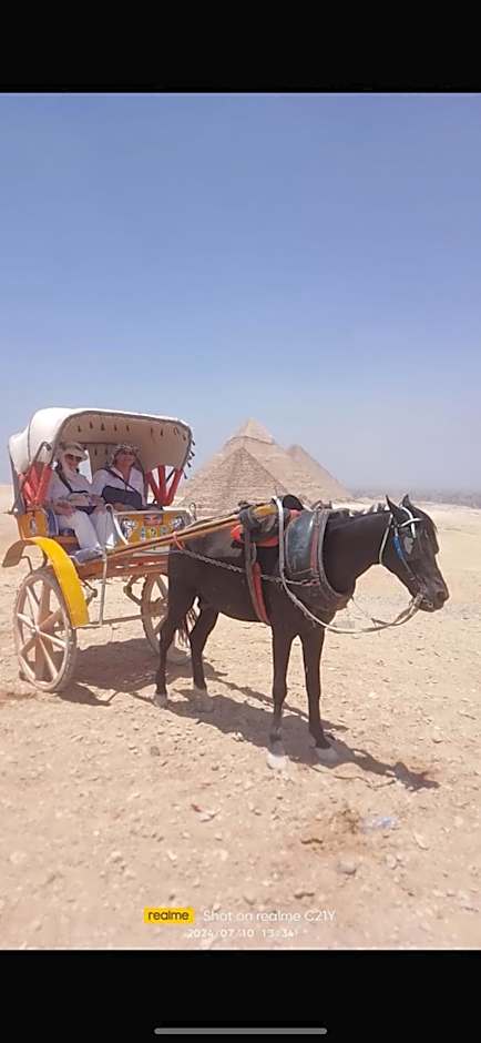 Imperial Pyramids View Inn