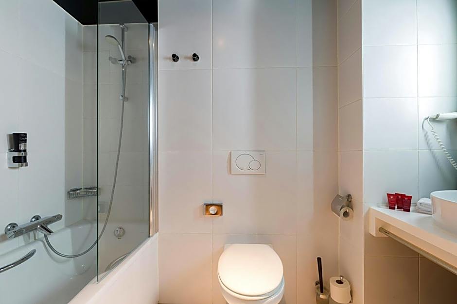 Leonardo Hotel Almere City Center