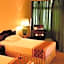 Hotel Centrepoint (Self Check In After 5PM)