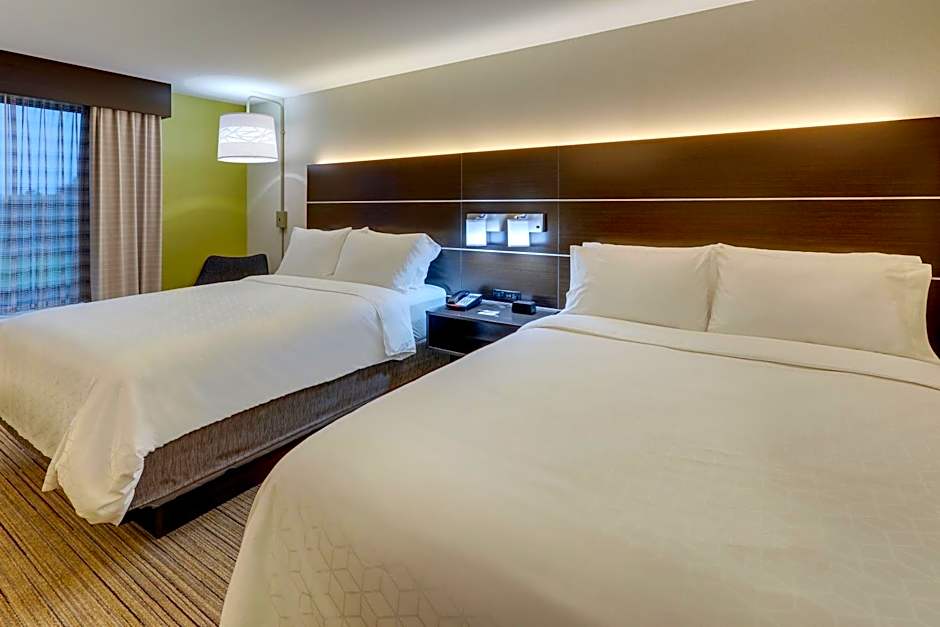 Holiday Inn Express & Suites Troy By IHG