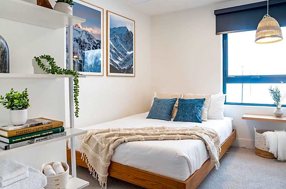 Adanac by Revelstoke Vacations