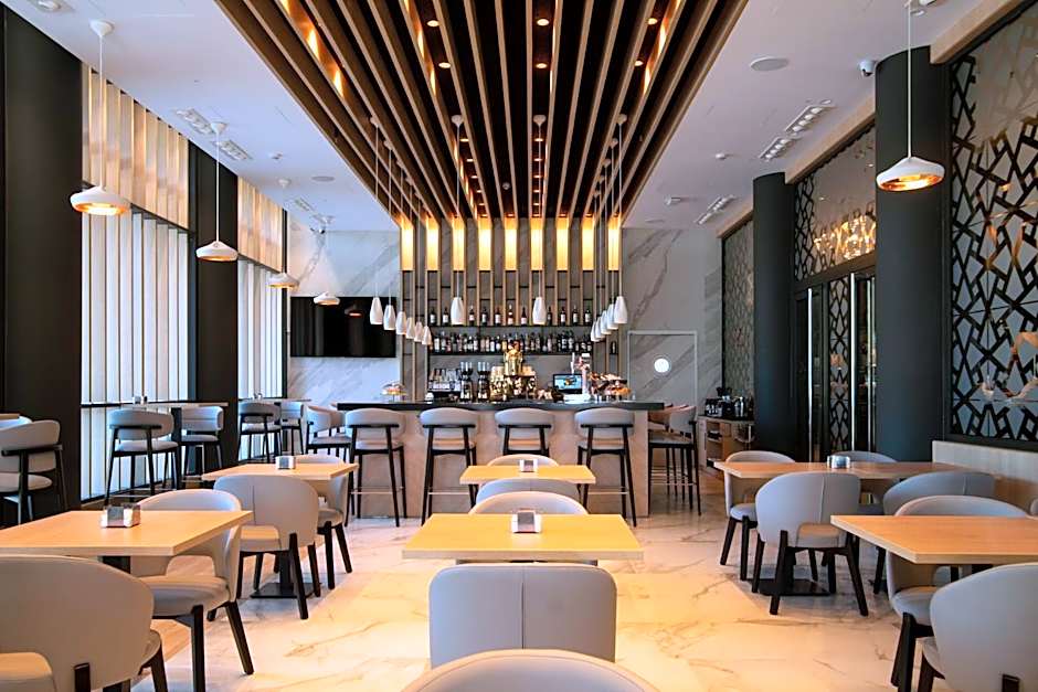 Hotel Granada Center