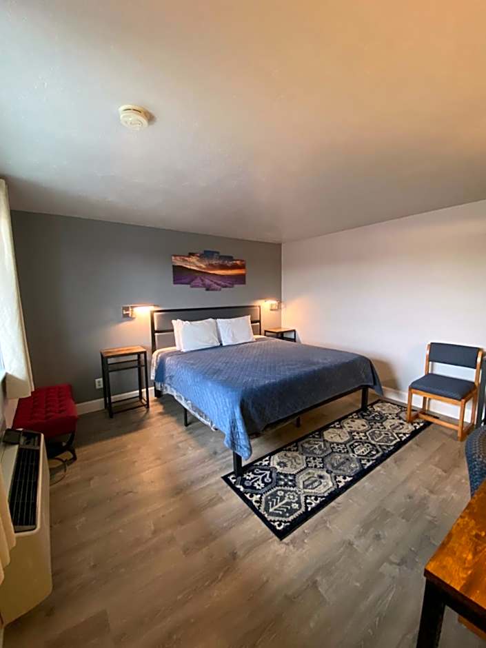 Aircrest Motel