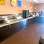 Dothan East Inn & Suites