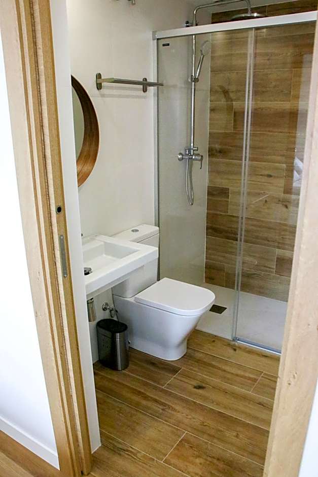 Apartamentos Mundaka Surf Camp