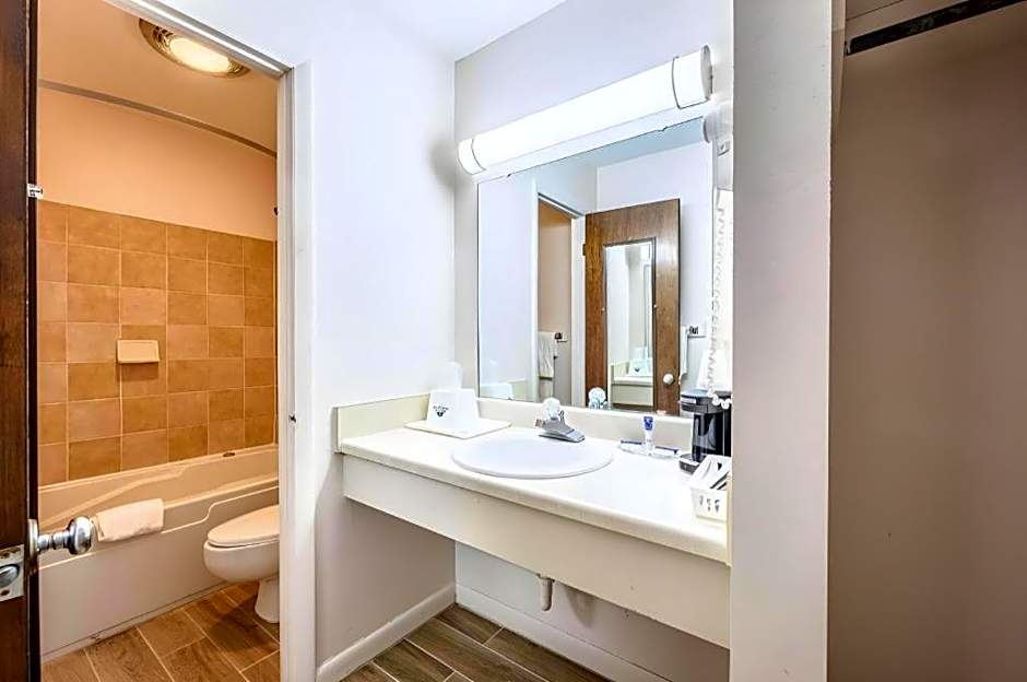 Americas Best Value Inn Heflin
