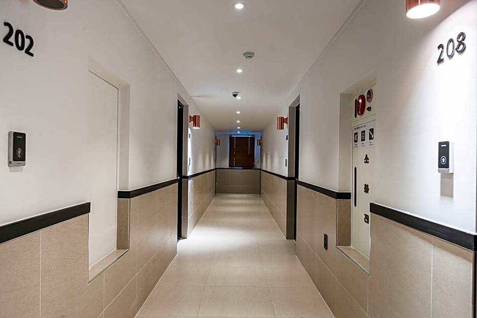 Suwon Rose Hotel