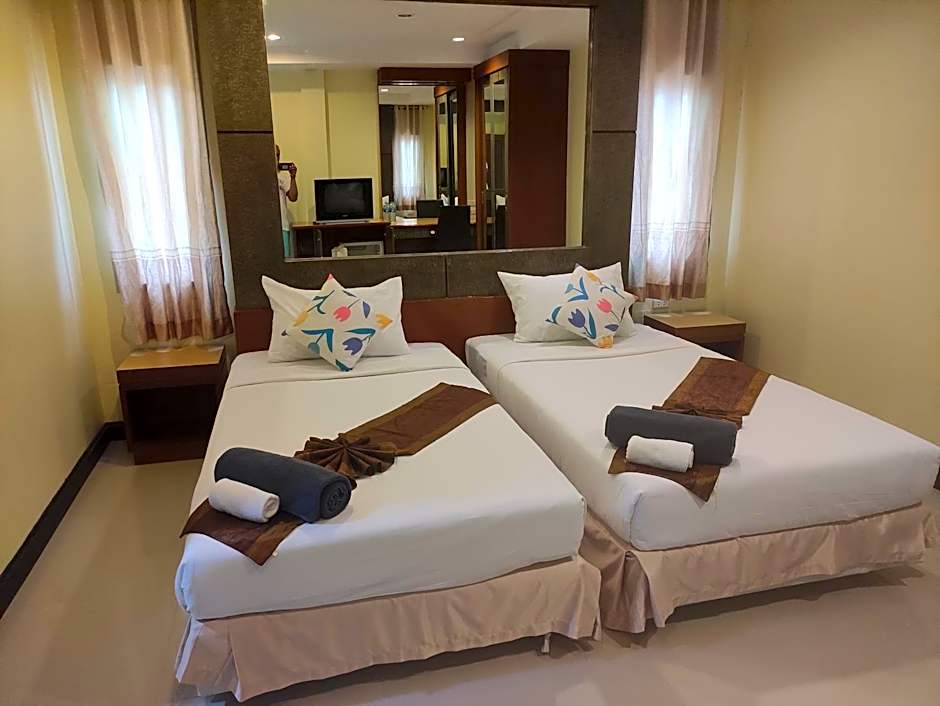 Baan Thara Guesthouse