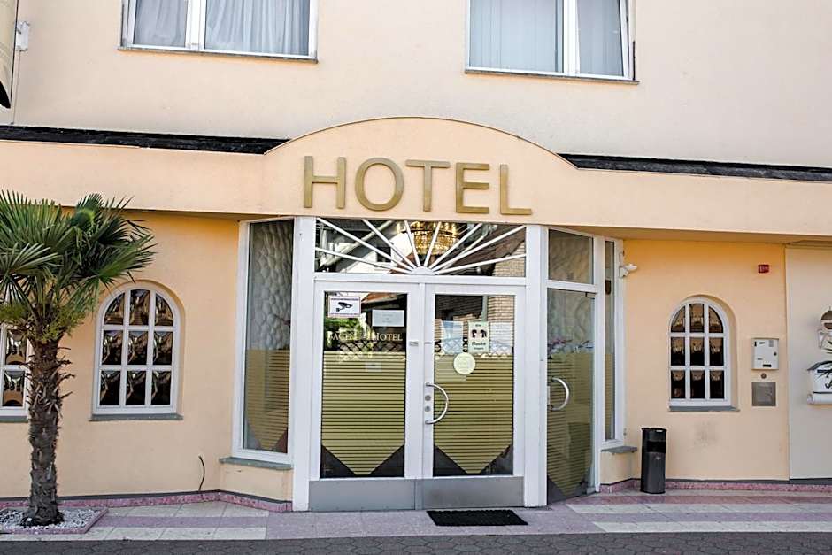 Bach Hotel