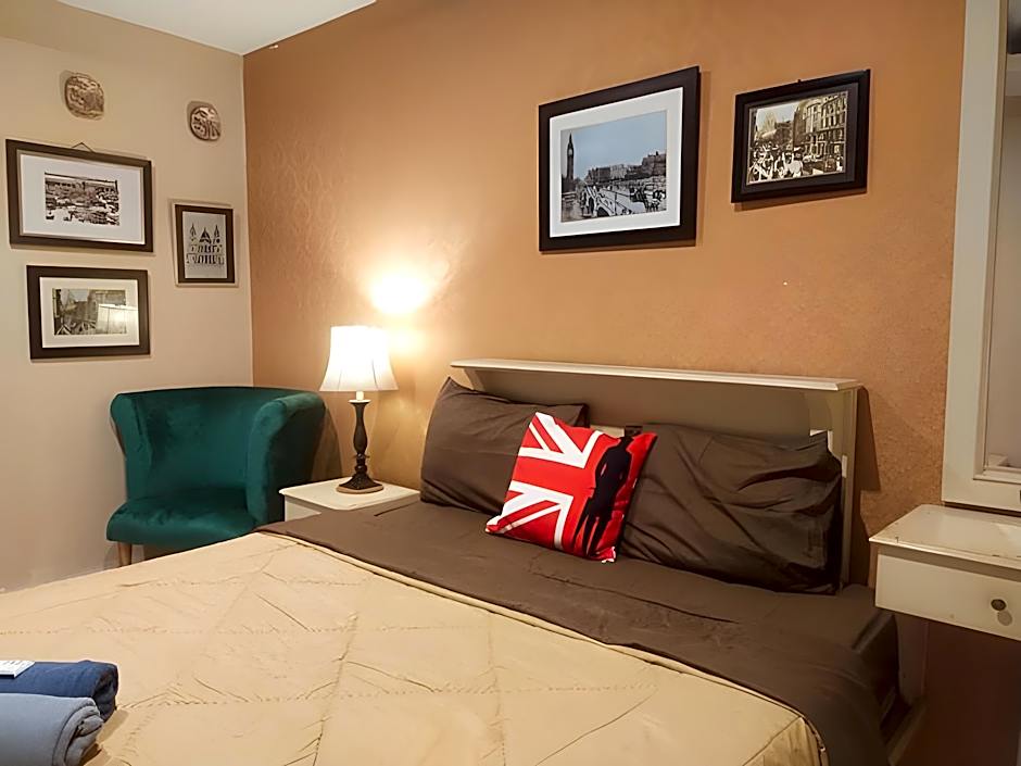 The London Living Apartment at Kebagusan City