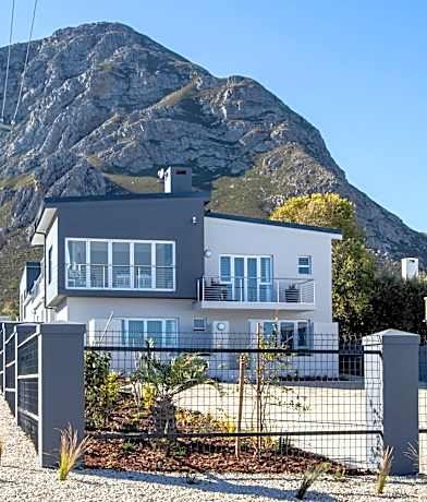 Whale Coast Ocean Villa