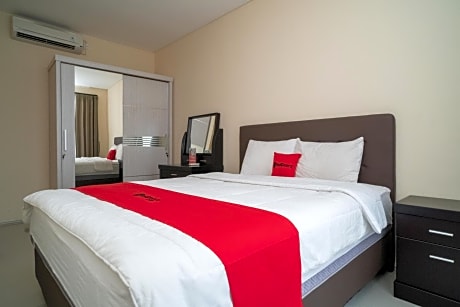 RedDoorz Family Room