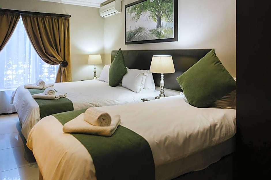 Le Grand Chateau Hotel