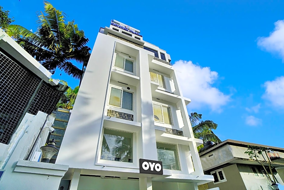 Hotel O Crystal Executive Suites