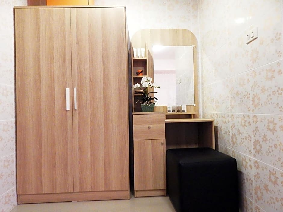 D5 Hotel สาขา หนองตำลึง