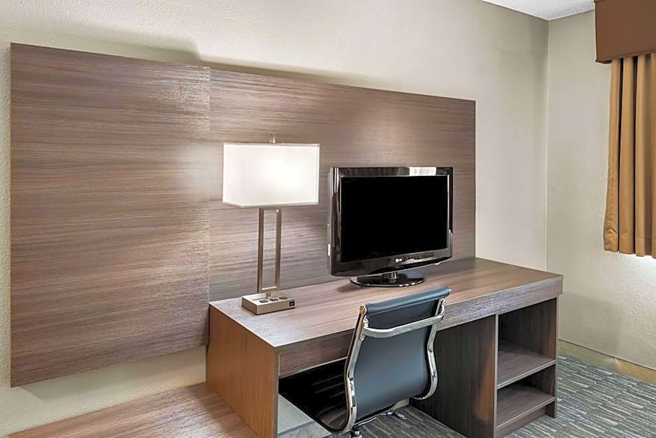 SureStay Hotel by Best Western SeaTac Airport North